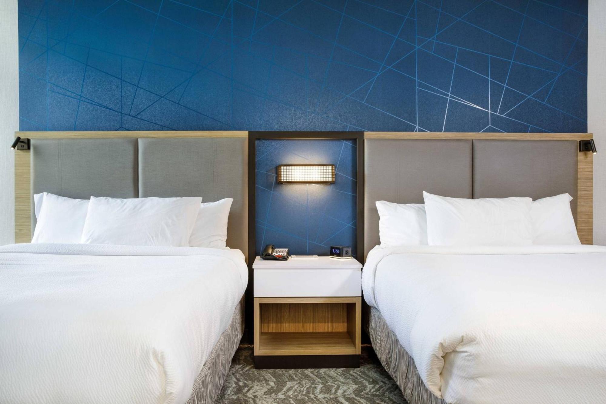 Springhill Suites By Marriott Topeka Southwest Eksteriør bilde