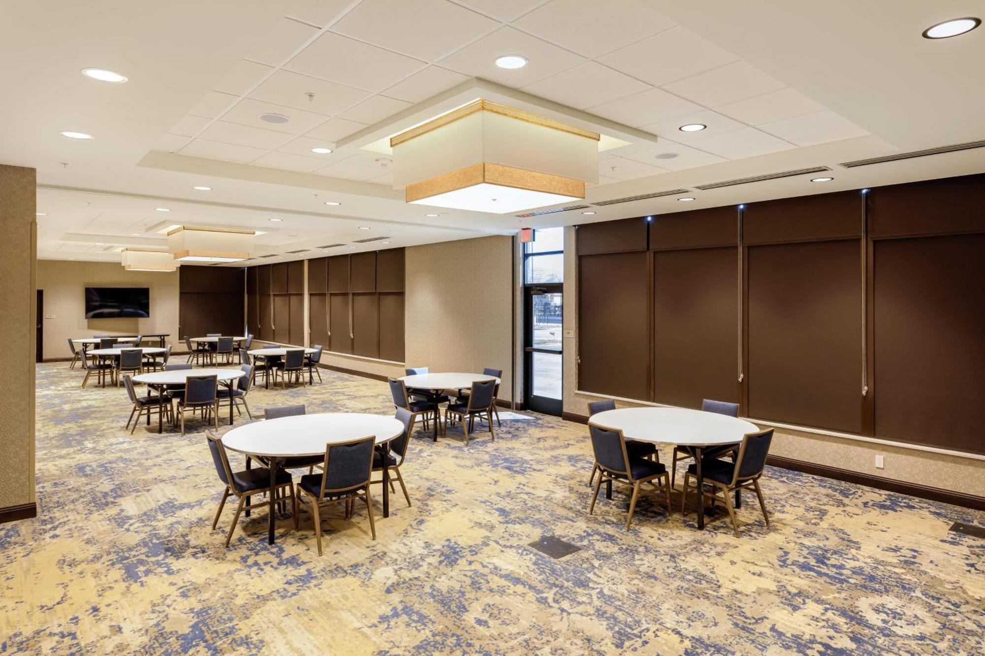 Springhill Suites By Marriott Topeka Southwest Eksteriør bilde